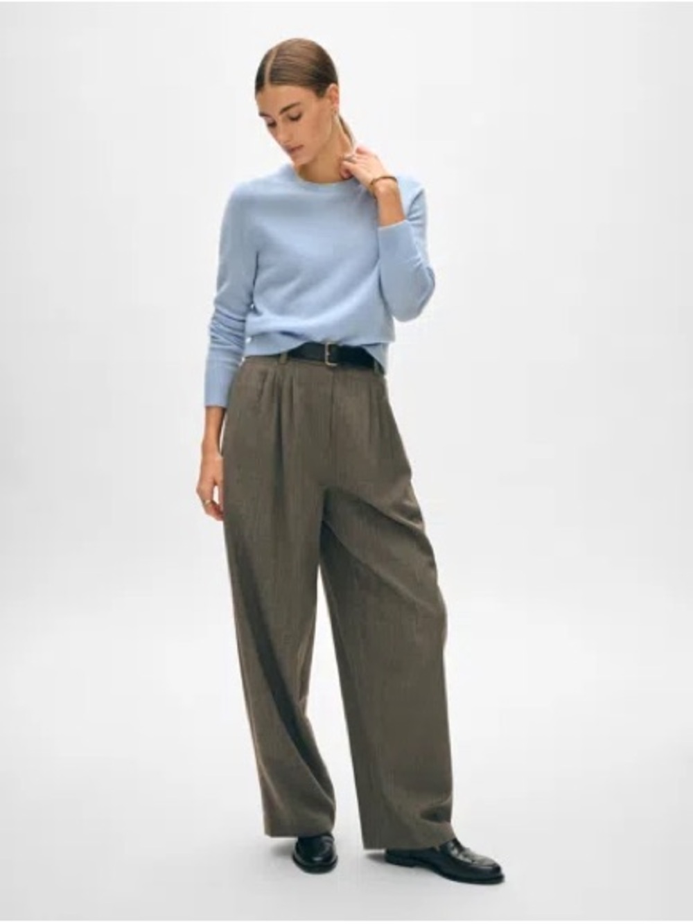 White & Warren Cashmere Crewneck Cropped Sweater